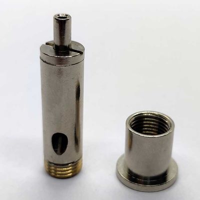 Penggunaan Penjepit Kabel Ulir untuk Pemasangan Sistem Lampu Panel Gantung Penjepit Kabel