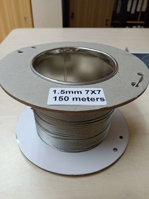 Terisolasi Mesin kawat Gripper Kabel Hanging Steel Wire Rope Untuk lampu led